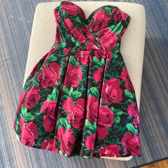 Sherri Hill floral dress - Picture 2 of 12